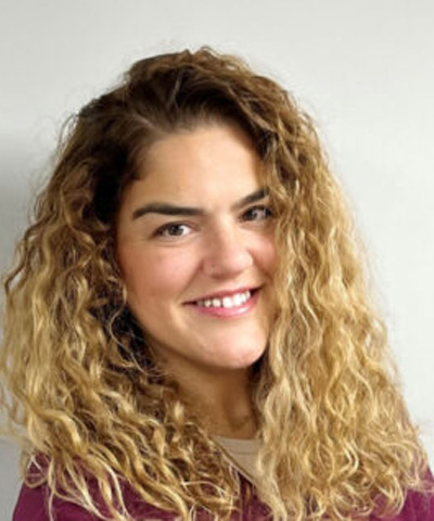 Dr. Carmen Arjona Vázquez